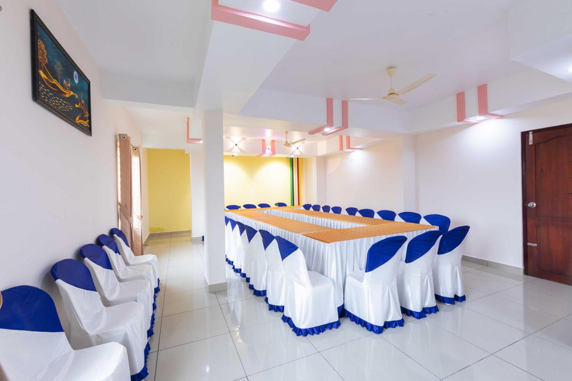 Treebo Airsuite Airport Hotel Kochi Exteriér fotografie
