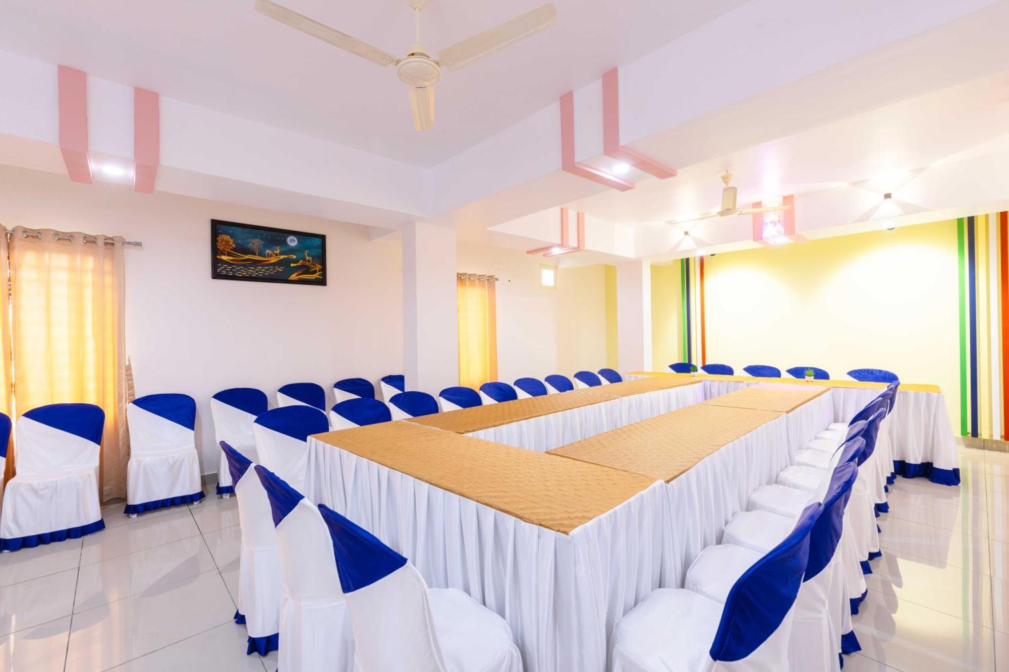 Treebo Airsuite Airport Hotel Kochi Exteriér fotografie